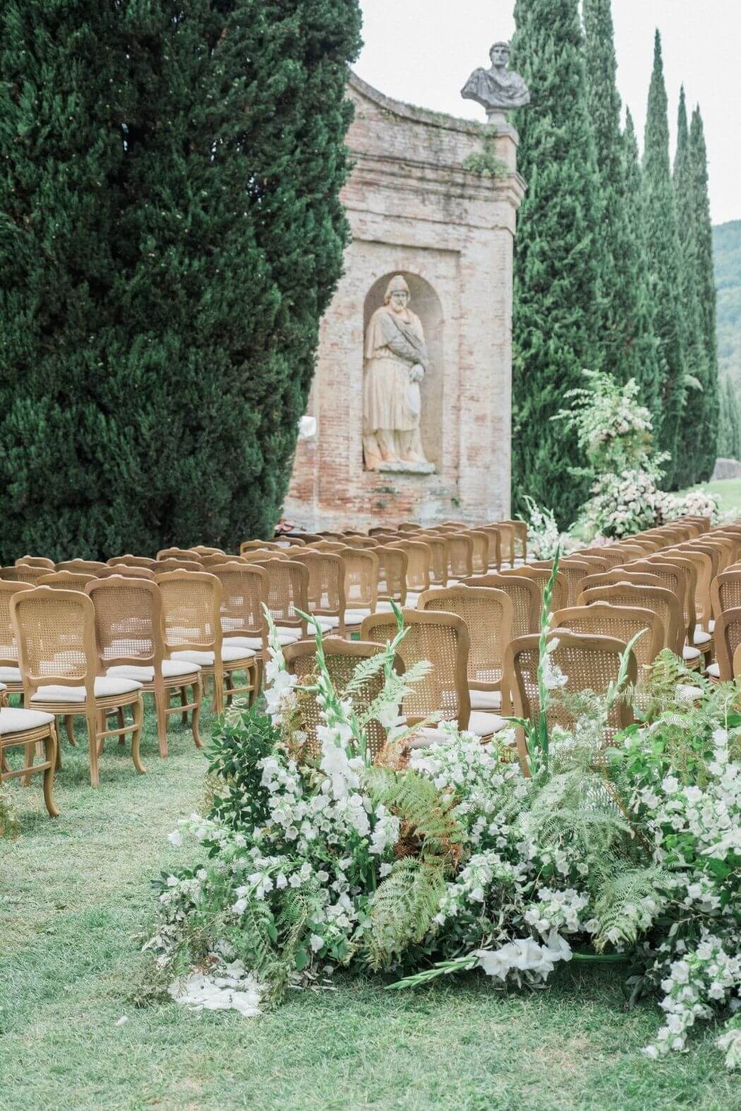 Documentary wedding photography by Jordan Fox