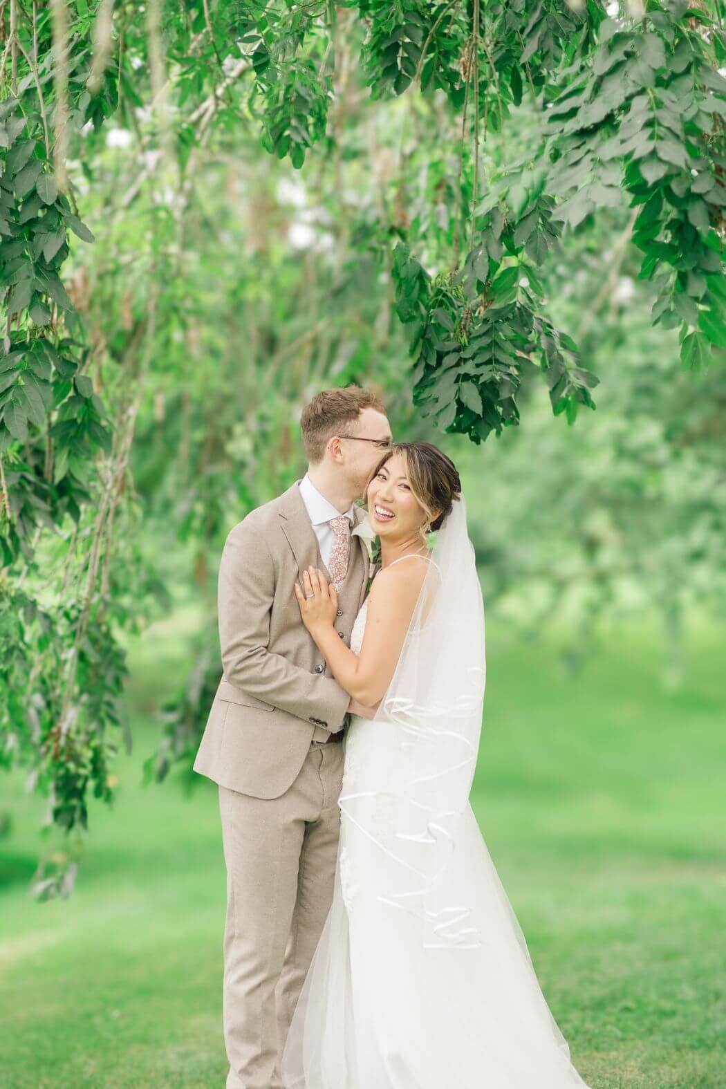 Documentary wedding photography by Jordan Fox