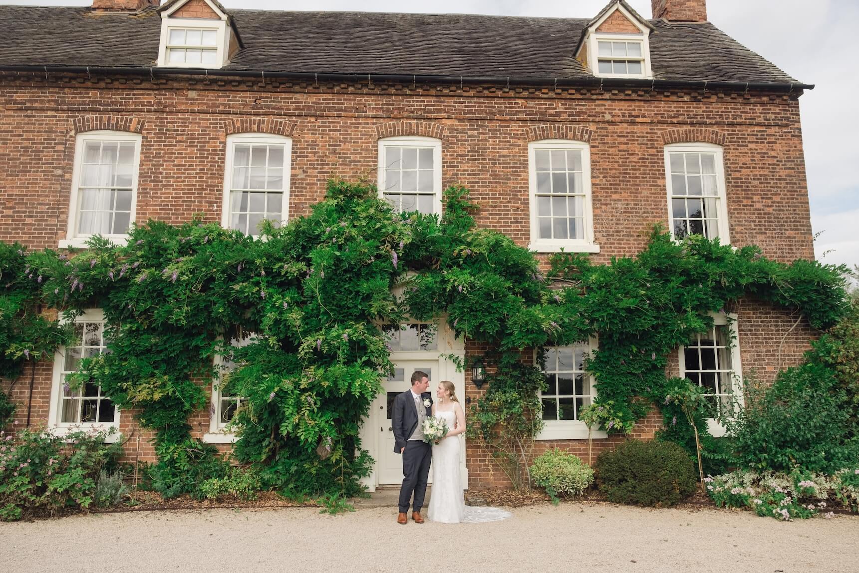 Alrewas Hayes wedding venue, Rosie and Will's summer wedding