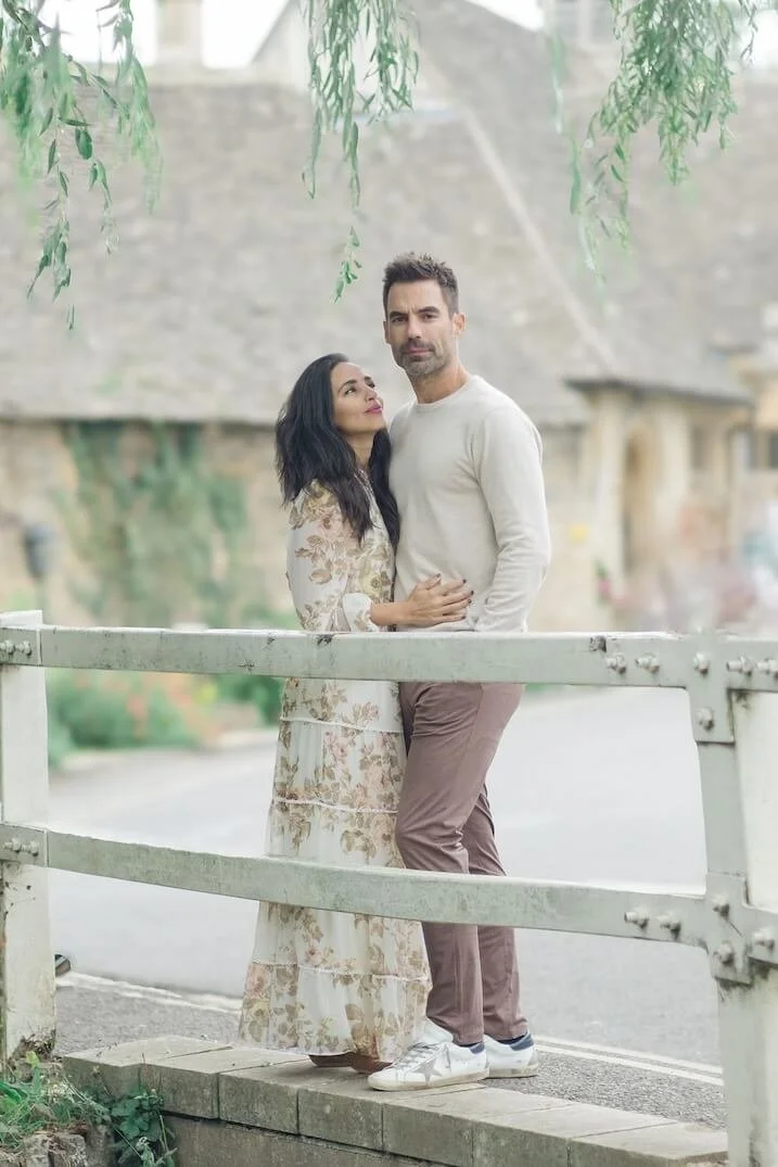 Relaxed documentary wedding photography