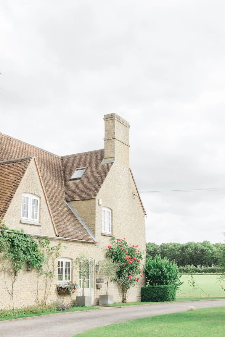 Bridal preparation details at Stratton Court Barn