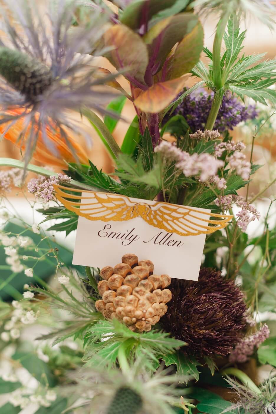 Flower decoration on the wedding table