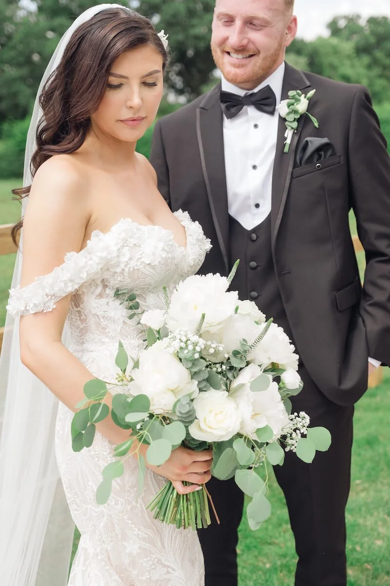 Bride and groom portrait at Manor Hill House