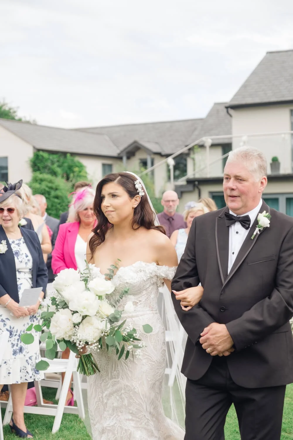 Bride and her father walking down the aisle at Manor Hill House