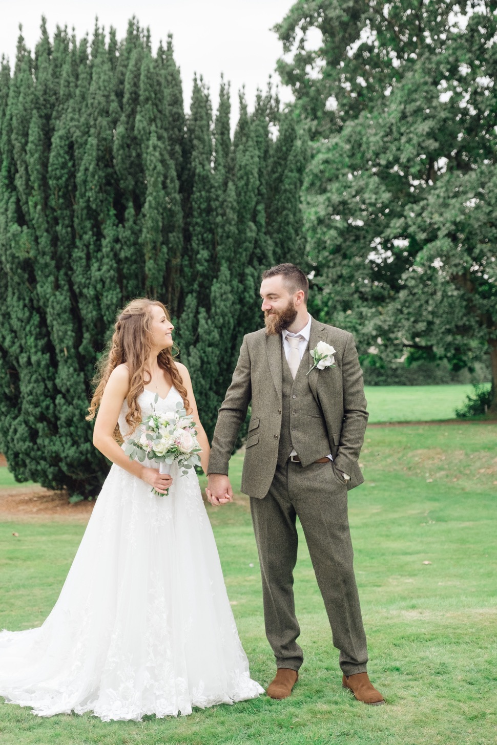 The couple in the gardens at Netley Hall